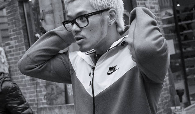 <strong>NIKE SPORTSWEAR｜ナイキ スポーツウェア</strong>　2014年秋 ナイキ テックパック、テックフリースコレクション　山口 蛍（フットボール）