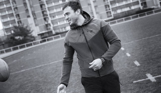 <strong>NIKE SPORTSWEAR｜ナイキ スポーツウェア</strong>　2014年秋 ナイキ テックパック、テックフリースコレクション　ファン・マルチン・エルナンデス（ラグビー）