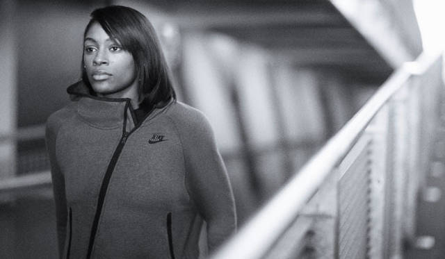 <strong>NIKE SPORTSWEAR｜ナイキ スポーツウェア</strong>　2014年秋 ナイキ テックパック、テックフリースコレクション　ペリー・シェイクス・ドレイトン（陸上選手）