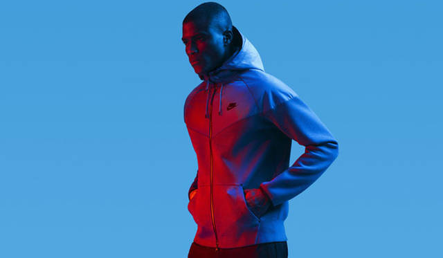 <strong>NIKE SPORTSWEAR｜ナイキ スポーツウェア</strong>　2014年秋 ナイキ テックパック、テックフリースコレクション　メンズ　ナイキ テックウインドランナー 1万5012円