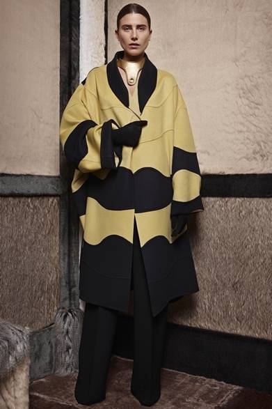 <strong>AGNONA｜イタリアンブランド「アニオナ」、阪急うめだ本店にオープン</strong><br />AGNONA 2014年秋冬コレクション