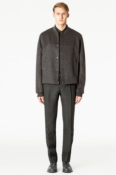 <strong>Calvin Klein Platinum Label