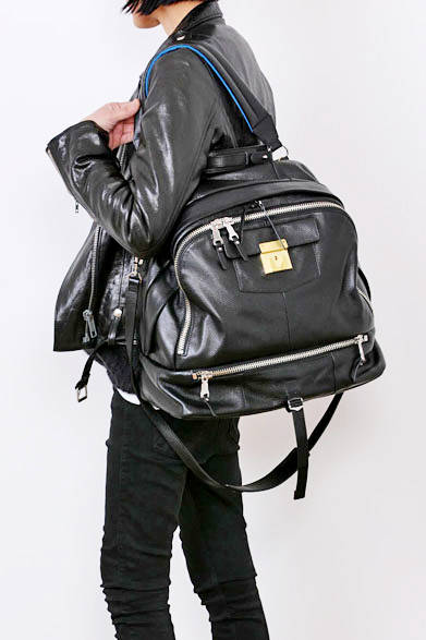 新作「WEMBLEY」（W380×H360×D180mm）7万5600円