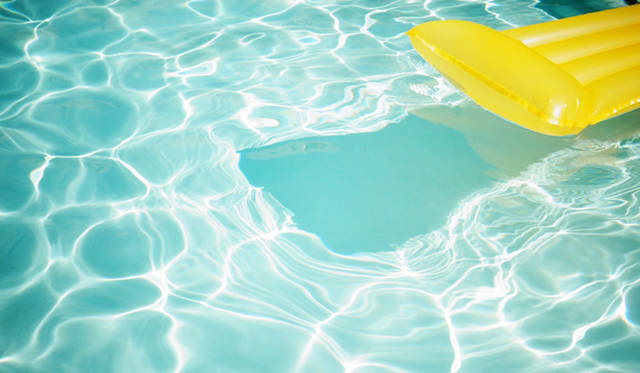 写真集のページをめくれば、一瞬の出来事が永遠の記憶になりそう