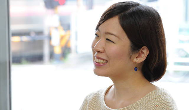 <strong>伊藤友紀</strong>　1984年東京都生まれ。2007年、武蔵野美術大学建築学科卒業。2009年、同大学院修了。大学院布施茂研究室在籍時に「House in Tateyama」等の基本設計を担当。学生時代から「私たちの周りにある環境や芸術や家具や時間や人間の行為など、建築以外のものから生まれる現象のような建築像」について考えつづける。2011年、伊東建築塾に入塾。JIA全国卒業設計コンクール金賞、東京都学生設計コンクール銅賞、武蔵野美術大学学校賞、同大学ゲスト講評会藤本壮介特別賞、同大学院学校賞。2008年、アジア建築家評議会ARCASIA Student Jamboree派遣。2011年、社団法人愛知建築士会名古屋北支部建築コンクール佳作入賞