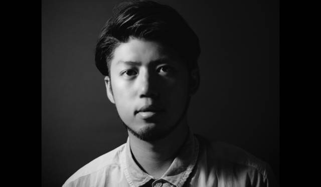 <strong>高栄智史</strong>　1986年佐賀県生まれ。2006年、有明工業高等専門学校卒業。2008年、京都造形芸術大学卒業。2008-2010年、同大学副手。2013年早稲田大学大学院古谷誠章研究室修了。2013年からフリーランス（建築・写真）。主な受賞歴として2010年SDreview「hoz-pro工房」、2010年シェルターインターナショナル学生設計競技「集束と現象の小屋」、2012年SDreview「dead tree house」、2013年トウキョウ建築コレクション「建築の速度」など。おもな作品として「house “S+T” （2013-2014）」「house “I” （2013-）」「dead tree house （2012-）」