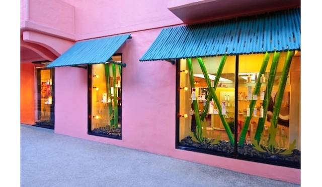 <strong>Malie Organics｜ハワイ発「マリエオーガニクス」日本初の直営店誕生</strong>　ワイキキ オアフ店