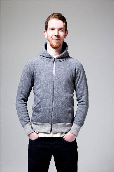 ジップアップパーカー 1万9980円