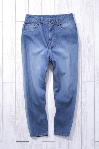 WOMENS｜ジョッパーズとサルエルのシルエットをプラスしたあたらしいデザイン。ハイウエストデニム1万1000円（ジャーナル スタンダード）<br />※税抜き価格