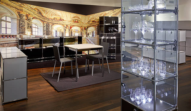 USMモジュラーファニチャーショールーム 内観