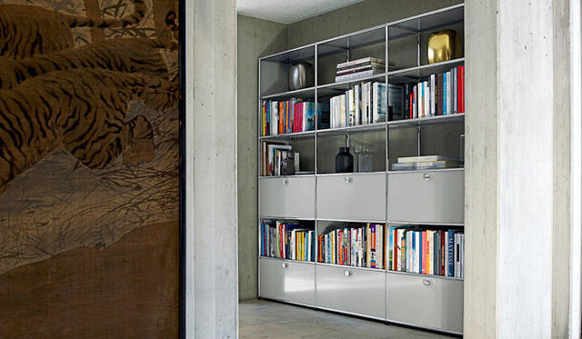 壁面収納　ミッドグレー