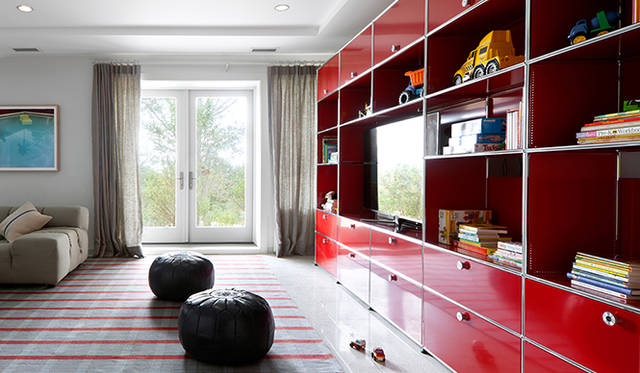 壁面収納　USMルビーレッド