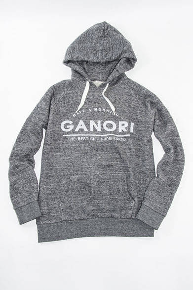 「B:MING LIFE STORE by BEAMS」×グラノーラ専門店 「GANORI」 コラボアイテム<br />スウェットパーカ1万260円