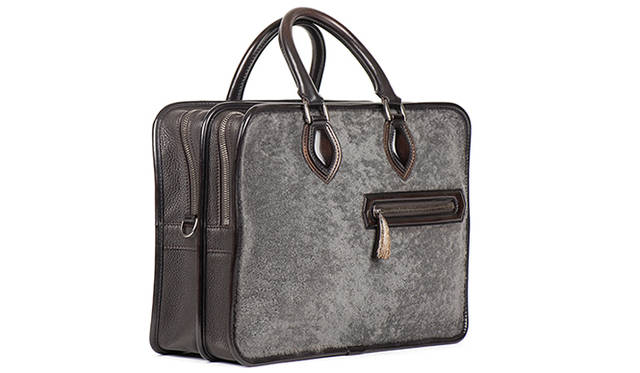 バッグ48万6000円（ベルルッティ）