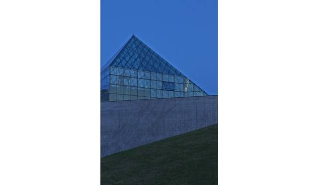 <strong>ART｜北海道の歩みをアートで振り返る『札幌国際芸術祭2014』</strong><br />モエレ沼公園 ©Kentaro MINAMI（SS）