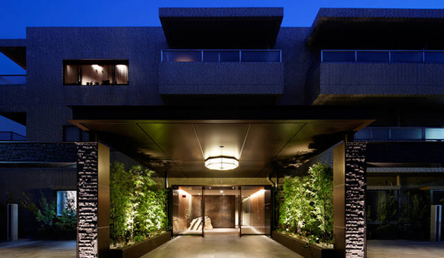 一低層住宅街「下目黒」の閑静な落ち着いた環境にある「ルクラス目黒」