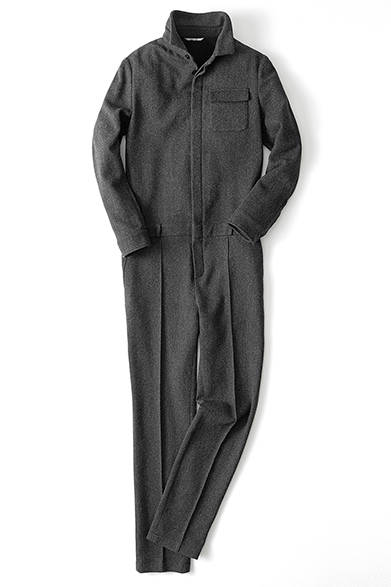 ジャンプスーツ25万9200円（ヴァレンティノ）