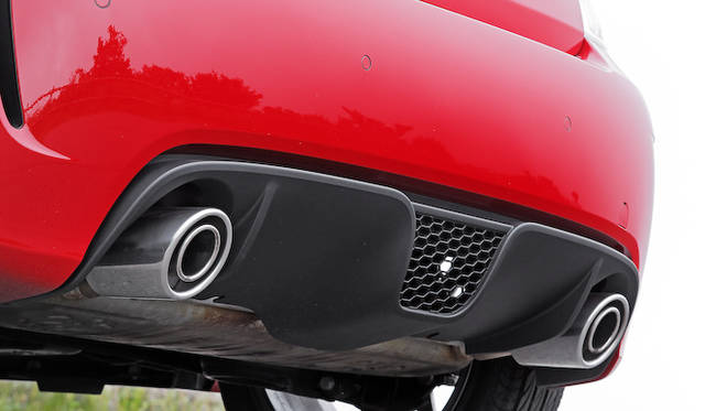 <strong>Abarth 500｜アバルト 500（5段MT）</strong><Br / >