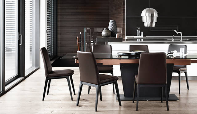 Morten Georgsen(モートン・ゲオーセン) デザインの「MONZA ダイニングテーブル」イメージビジュアル