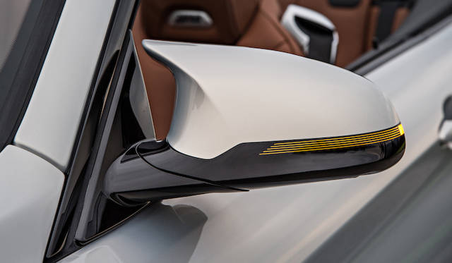 <strong>BMW M4 Convertible｜ビー・エム・ダブリュー M4 カブリオレ</strong>