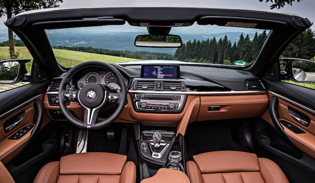 <strong>BMW M4 Convertible｜ビー・エム・ダブリュー M4 カブリオレ</strong>