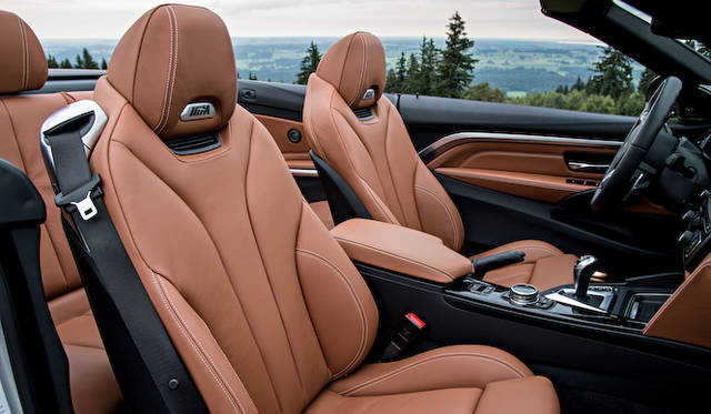 <strong>BMW M4 Convertible｜ビー・エム・ダブリュー M4 カブリオレ</strong>