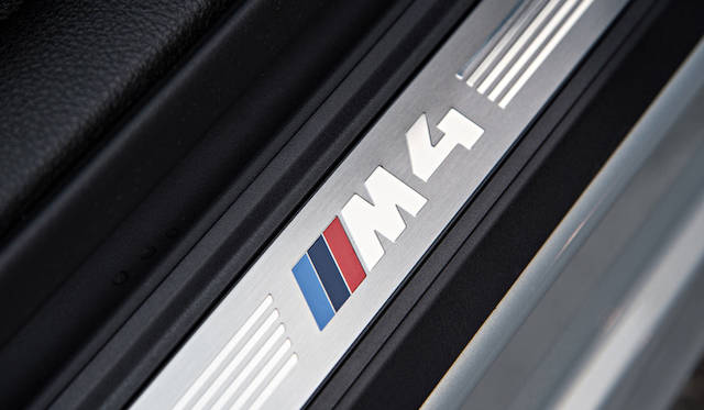 <strong>BMW M4 Convertible｜ビー・エム・ダブリュー M4 カブリオレ</strong>