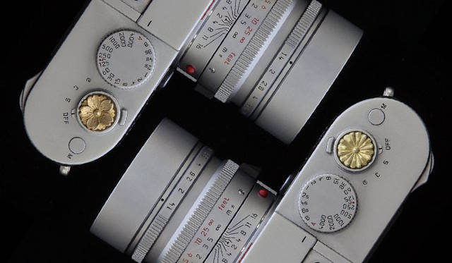 <strong>Map Camera｜マップカメラ</strong>　ライカM専用、ピンクゴールドの桜とグリーンゴールドの菊のソフトレリーズ