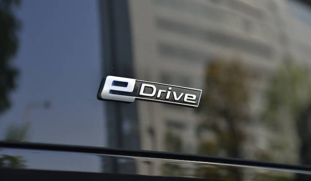 <strong>BMW i3｜ビー・エム・ダブリュー i3</strong>