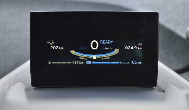 <strong>BMW i3｜ビー・エム・ダブリュー i3</strong>