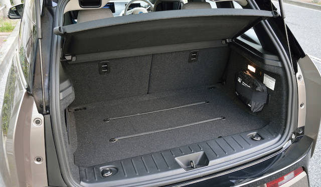 <strong>BMW i3｜ビー・エム・ダブリュー i3</strong>