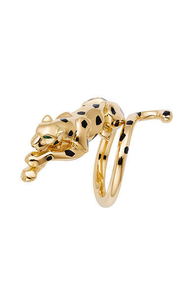 ブラックラッカー、ツァボライトガーネットを使ったゴールドリング 174万9600円 © Cartier