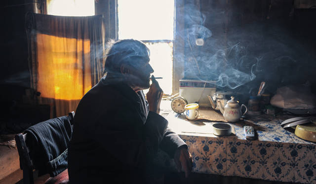 コンペティション部門　銀獅子賞（監督賞）：<br />アンドレイ・コンチャロフスキー『Belye nochi pochtalona Alekseya Tryapitsyna (The Postman’s White Nights)』　© la Biennale di Venezia - Foto ASAC© la Biennale di Venezia - Foto ASAC