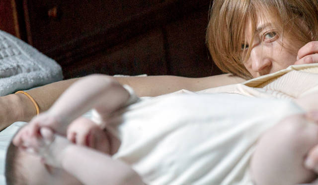 コンペティション部門　女優賞：<br />アルバ・ロルバケル『Hungry Hearts』　© la Biennale di Venezia - Foto ASAC© la Biennale di Venezia - Foto ASAC