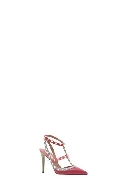 <strong>VALENTINO GARAVANI｜伊勢丹新宿店にてポップアップストア開催</strong><br />パンプス　11万3000（税抜）