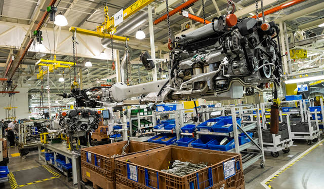 アストンマーティンのファクトリー内部