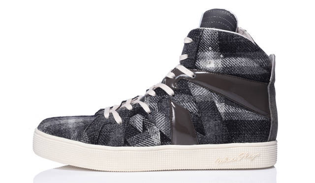 「Henri（アンリ）」Black Tartan Check 4万8600円