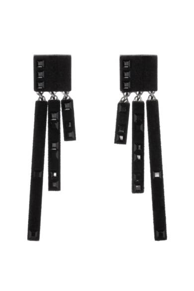 ベルベットロック：クチュール コレクション<br />発売日｜全7型10月予定<br />価格｜5万5300円～20万0600円<br />発売店舗｜スワロフスキー銀座、スワロフスキー心斎橋、阪急うめだ本店のみで発売