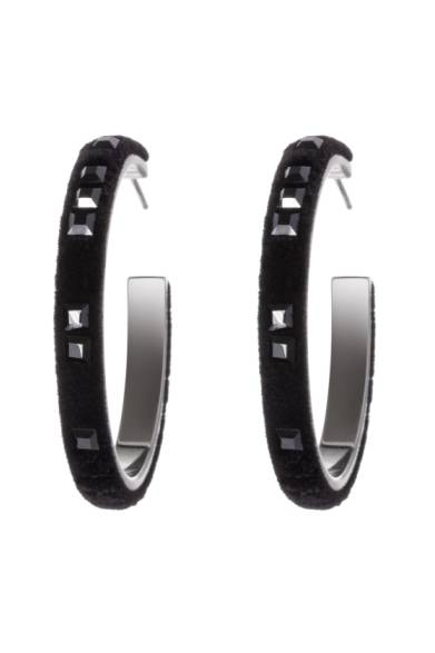 ベルベットロック：クチュール コレクション<br />発売日｜全7型10月予定<br />価格｜5万5300円～20万0600円<br />発売店舗｜スワロフスキー銀座、スワロフスキー心斎橋、阪急うめだ本店のみで発売