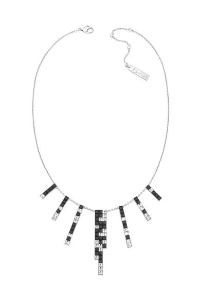 フローズン クリスタルズ：プレタポルテ コレクション<br />価格｜1万5800円～3万7200円<br />発売店舗｜全国のスワロフスキー・ストア40店舗で取り扱い<br />全17型発売中