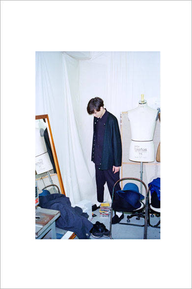 スナップボタンシャツ2万4840円、シャツ2万4840円、パンツ2万3760円