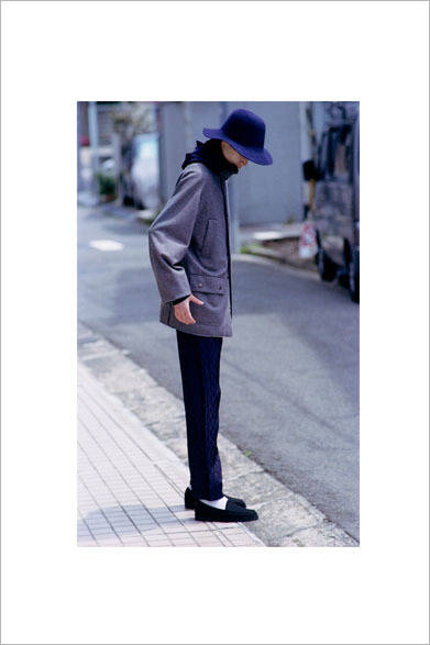 アウター4万7520円、パーカー2万8080円、パンツ1万7280円、ハット2万1600円