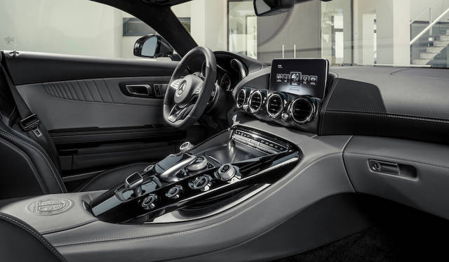 mercedes_amg_gt_044