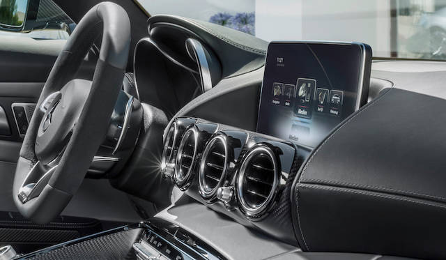mercedes_amg_gt_045