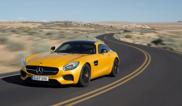 mercedes_amg_gt_067 写真のモデルは外装にナイトパッケージを適用