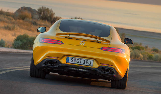mercedes_amg_gt_071 写真のモデルは外装にナイトパッケージを適用