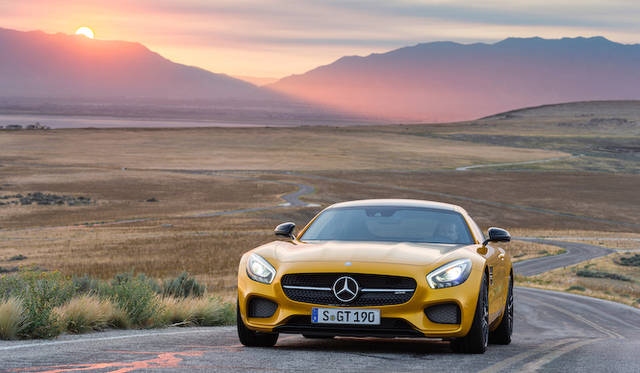 mercedes_amg_gt_073 写真のモデルは外装にナイトパッケージを適用