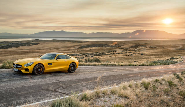 mercedes_amg_gt_074 写真のモデルは外装にナイトパッケージを適用