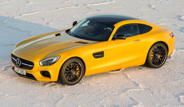 mercedes_amg_gt_090 写真のモデルは外装にナイトパッケージを適用