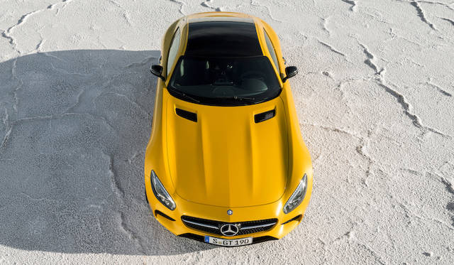 mercedes_amg_gt_093 写真のモデルは外装にナイトパッケージを適用